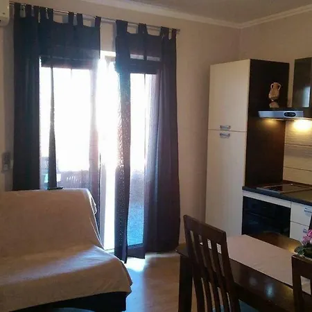 Apartment Summer Sun